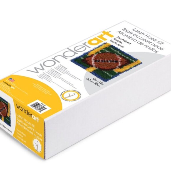 WonderArt American Football Touchdown Craft Kit Easy Fun Gifts - Picture 3 of 6